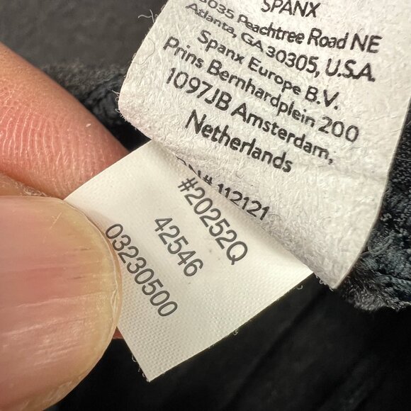 Spanx Super Smooth Pants Women's 27x26* Ponte Flare Crop Front Seam Black Tag M - Picture 9 of 16